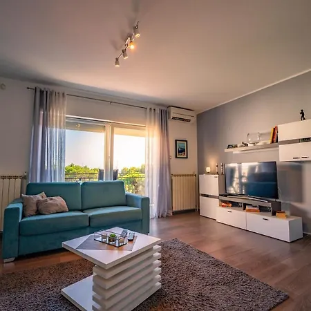 Apartment Nino *