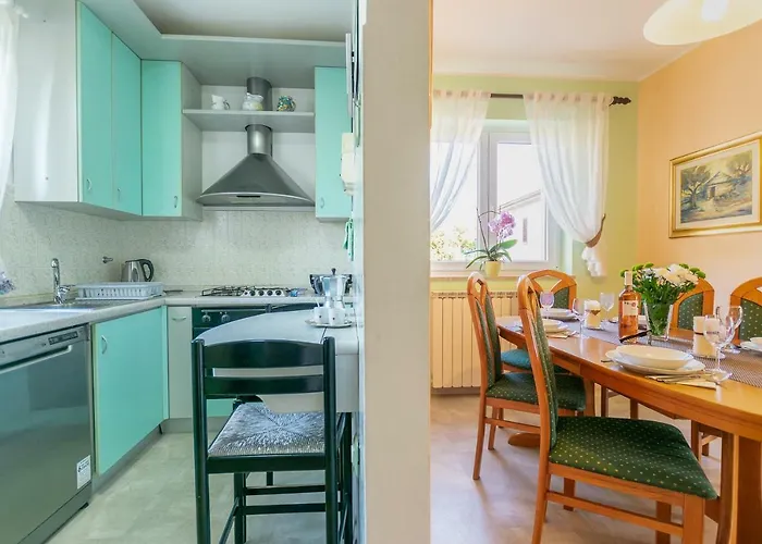 Nino Apartman Pula